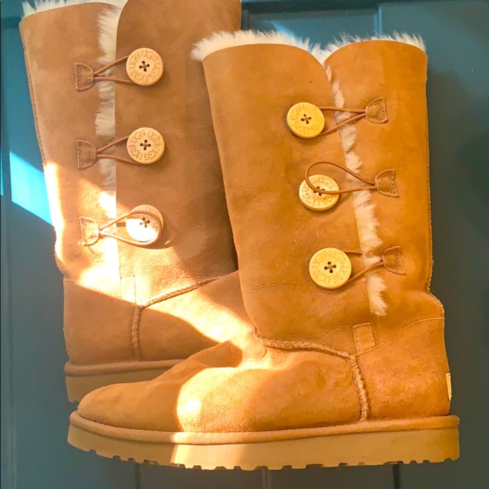 Ugg fur lined boots